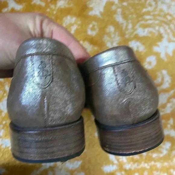 The Office of Angela Scott Metallic Loafers Size 39 8.5 - Picture 8 of 8